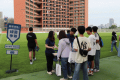 为学生供给先天挖掘办事；此次校园日